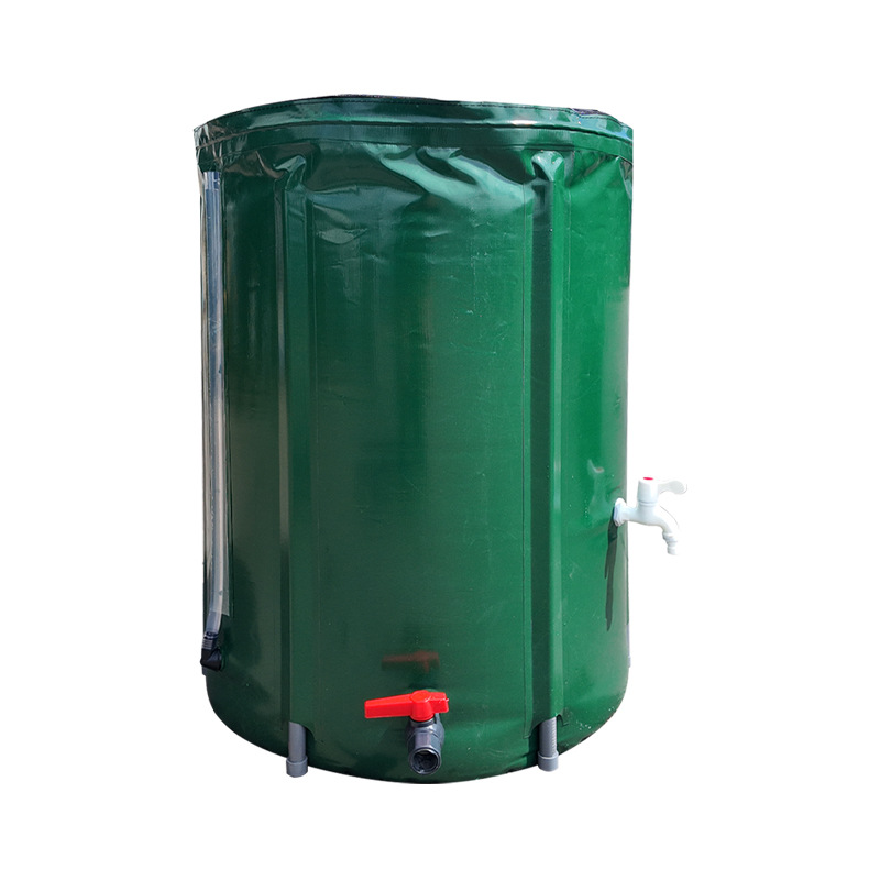 Collapsible rain barrel